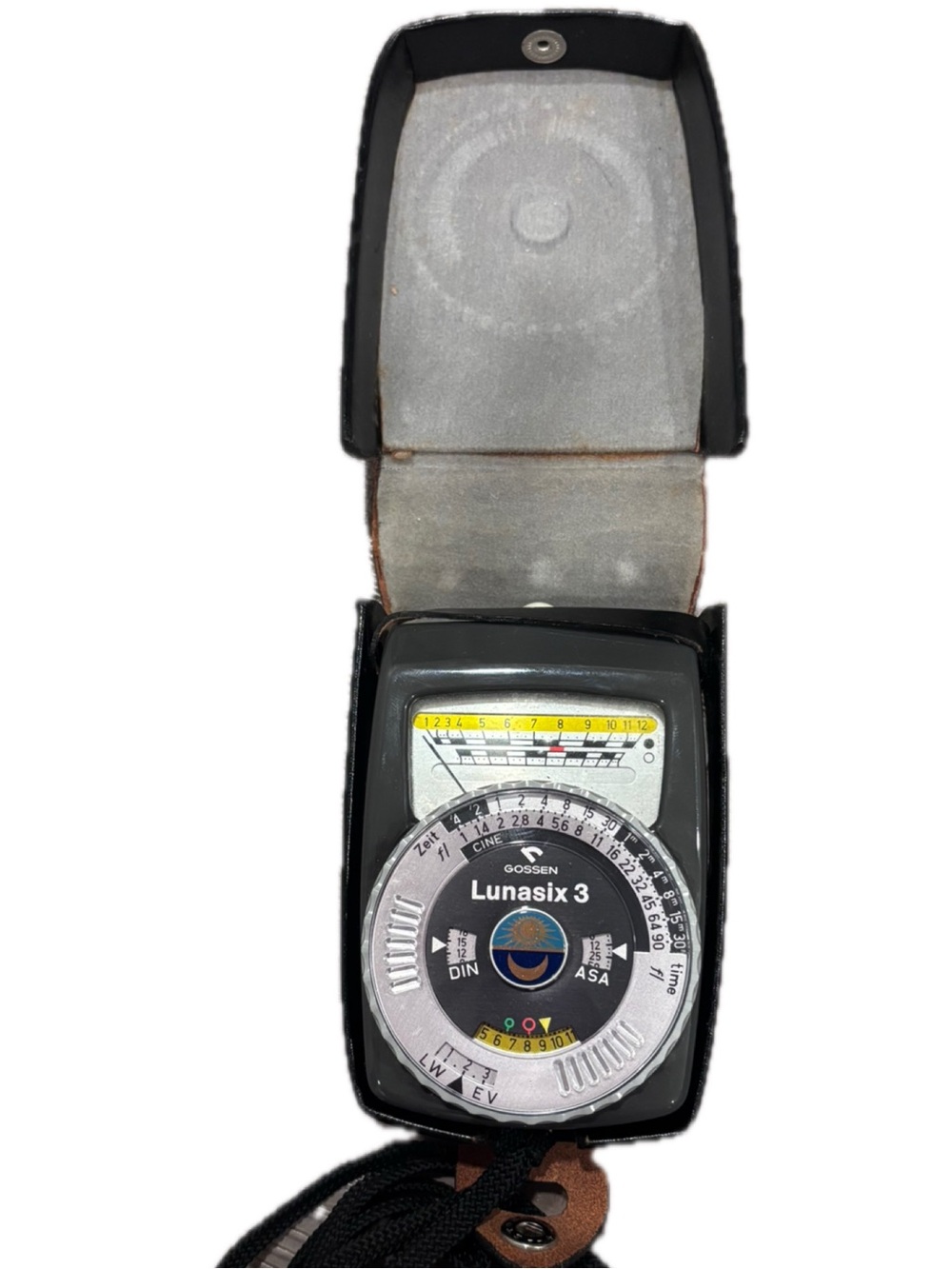 Vintage Gossen Lunasix 3 handheld light exposure meter